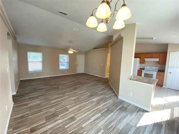 11 Pine Course Loop #11, Ocala, FL 34472