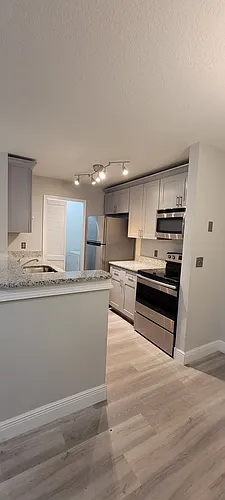 6148 Westgate Dr #103 Photo 1