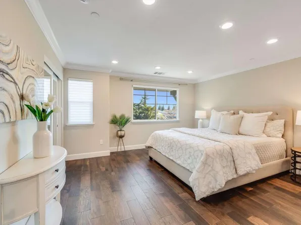 245 Spring Harvest Rd, Hayward, CA 94544