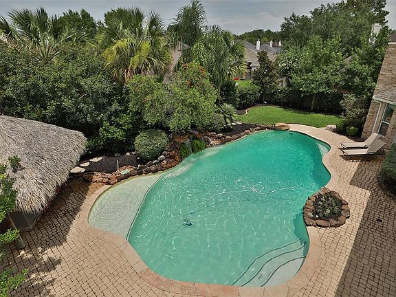 2nd image of 17410 Laguna Trail Dr
