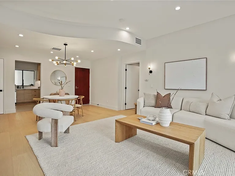 8788 Shoreham Dr #32 — Photo 5