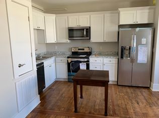 618 College St #2, Columbus, MS 39701