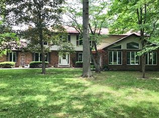 1841 S Riverview Rd, Peru, IN 46970