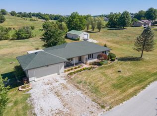3001 W Heritage Dr, Ozark, MO 65721