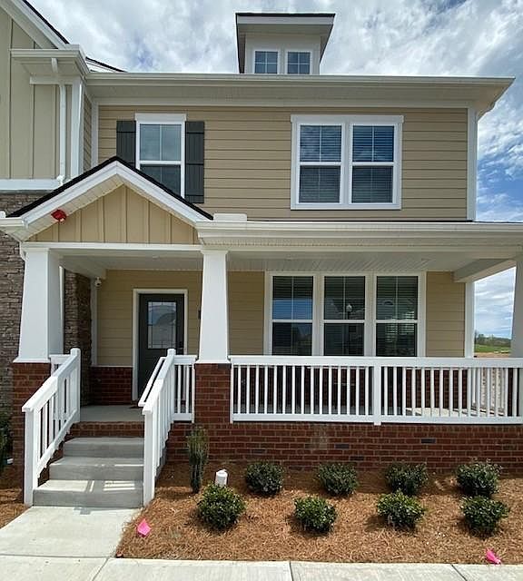 1st image of 3059 Oglethorpe Dr