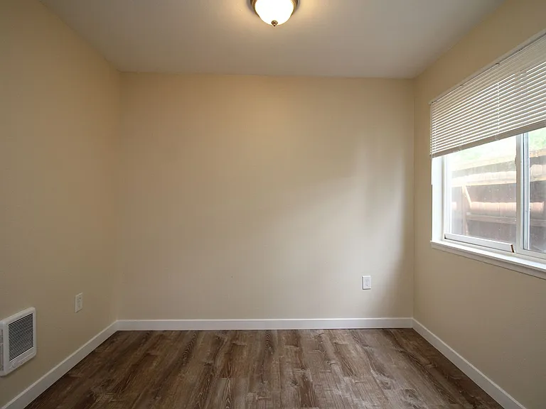 131 - 149 SE 151st Avenue Ascot Fir — Photo 26