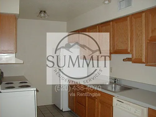 5720 S Morris Blvd Photo 1