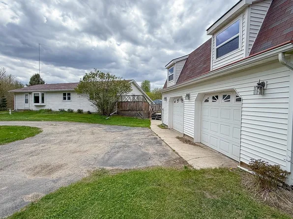 3840 Long Rd, Beaverton, MI 48612