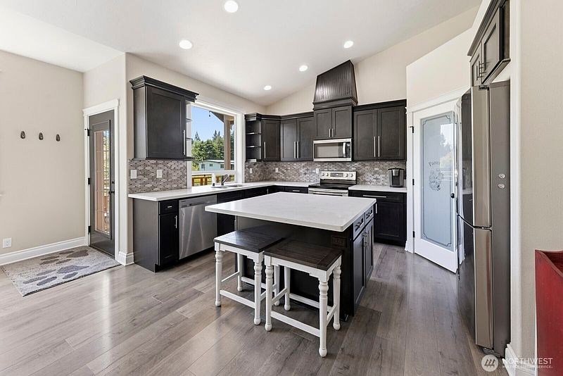 3rd image of 14519 119th Way SE
