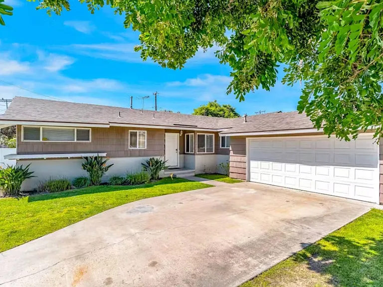 1516 W Brande Ave — Photo 28