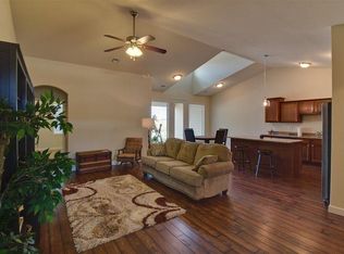 2700 Tobacco Rd, Manhattan, KS 66503