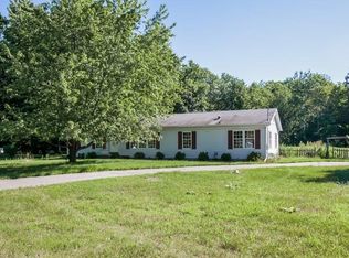 203 S Hughes Rd, Howell, MI 48843