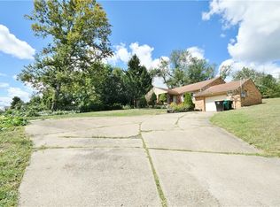 740 McMurray Rd, Bethel Park, PA 15102