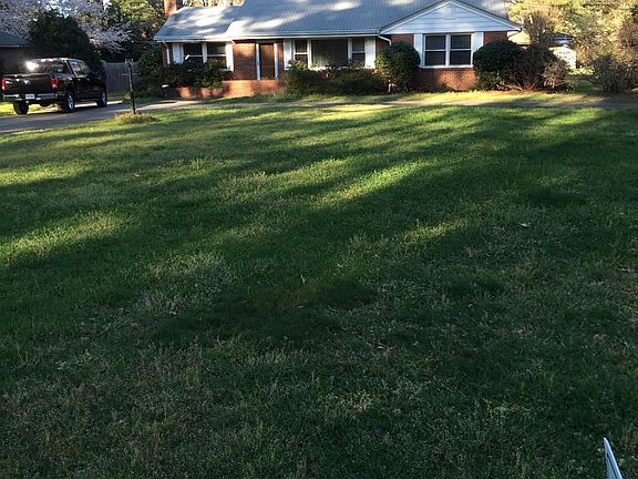 3rd image of 5148 Lake Shores Rd