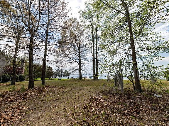 2nd image of 219 Heritage Point Drive LOT 28