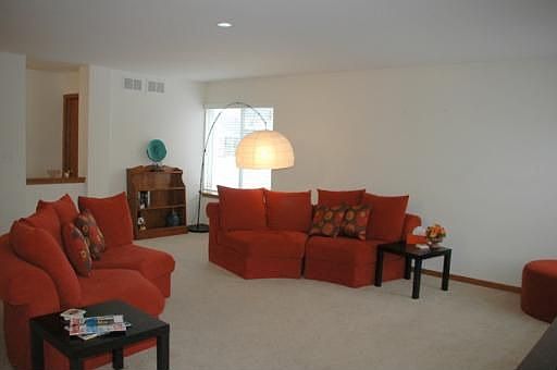 3rd image of 2816 Arches Dr