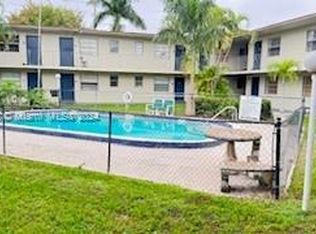 3901 SW 112th Ave APT 12, Miami, FL 33165