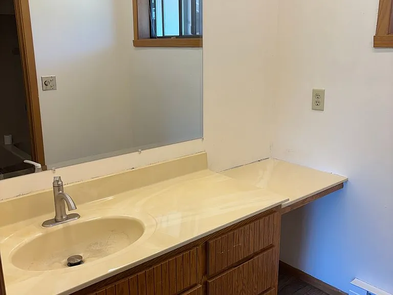 W5075 Golf Course Rd #101-208 — Photo 3