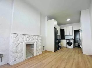 446 W 55th St #E, New York, NY 10019