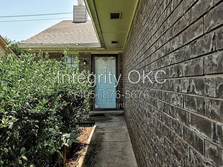 7200 NW 115th St — Photo 8