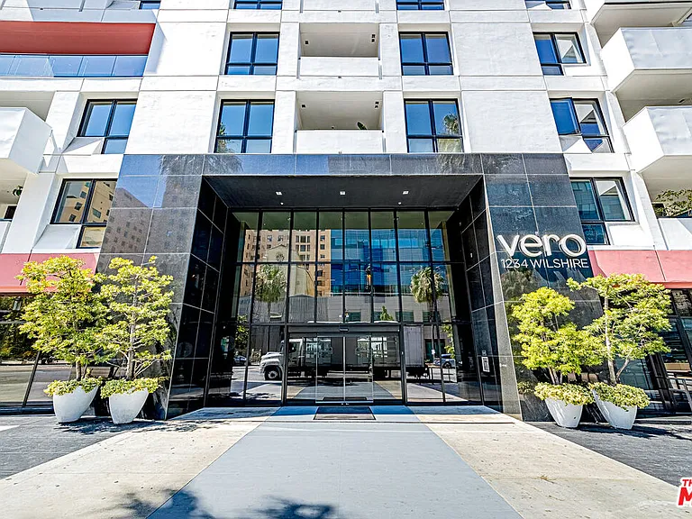 1234 Wilshire Blvd #321 — Photo 33