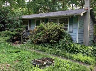 6822 Albevanna Spring Rd, Scottsville, VA 24590