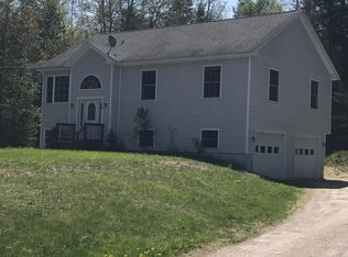 10 Cessna Way, Naples, ME 04055