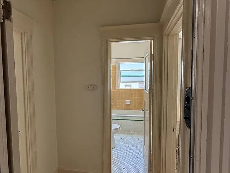 2320 Haste St #15 — Photo 9
