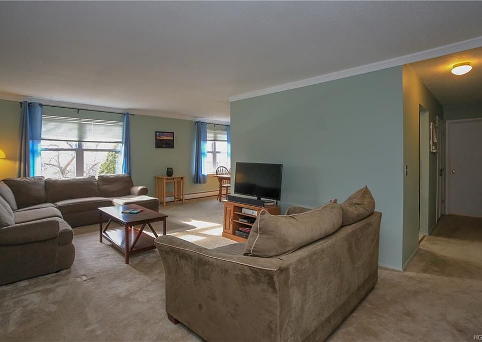 1st image of 931 Sierra Vista Ln
