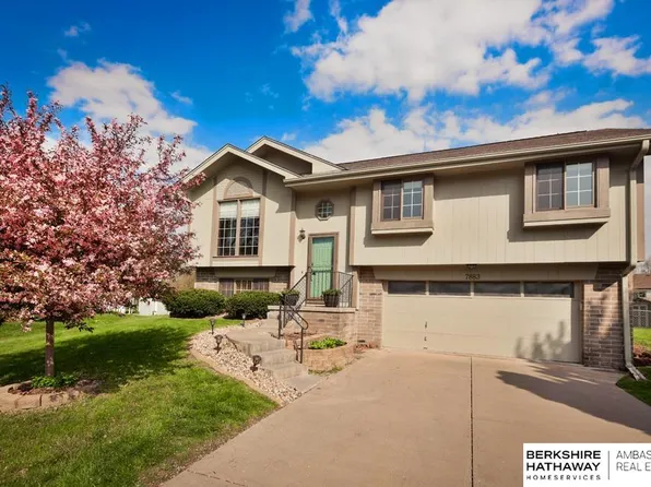 7883 S 151st Cir, Omaha, NE 68138