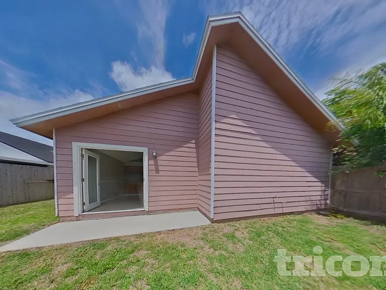 417 Filmore Dr — Photo 15