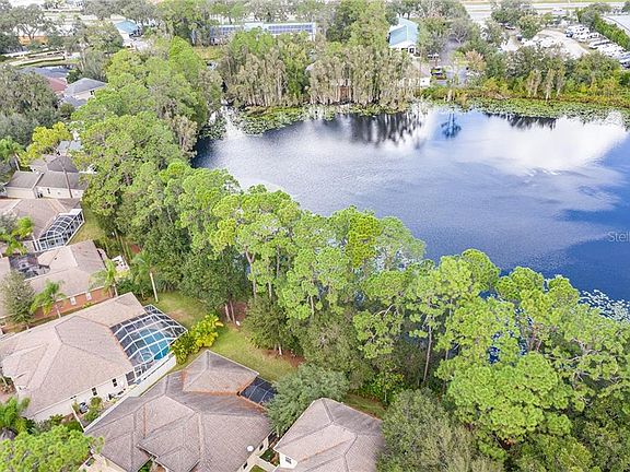 3rd image of 23707 Acorn Hill Dr
