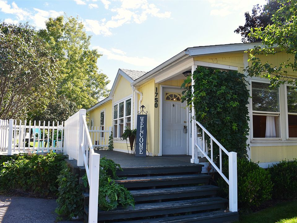1st image of 1750 Josephine Ave
