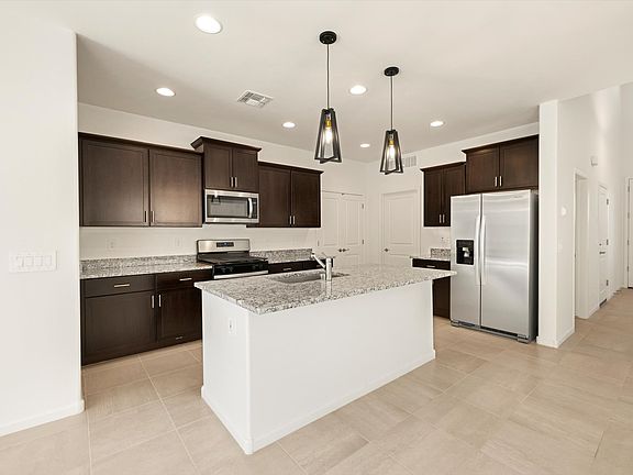 Welcome to the 2070 floorplan