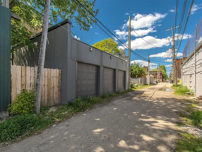 4530 Commonwealth St #1 — Photo 59
