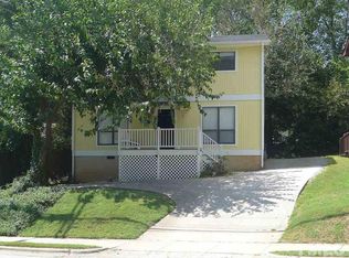 512 S Merritt Mill Rd, Chapel Hill, NC 27516