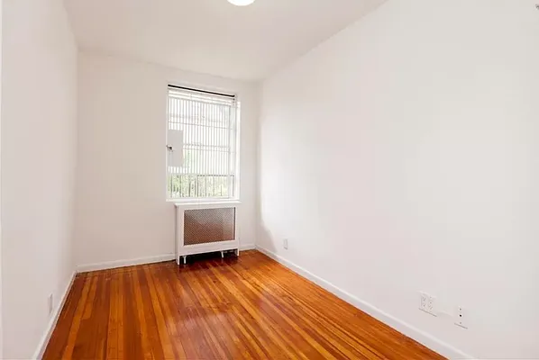 Rented by Yoreevo, LLC | media 10