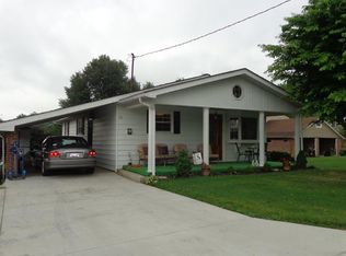 60 Oak Dr, Spencer, WV 25276