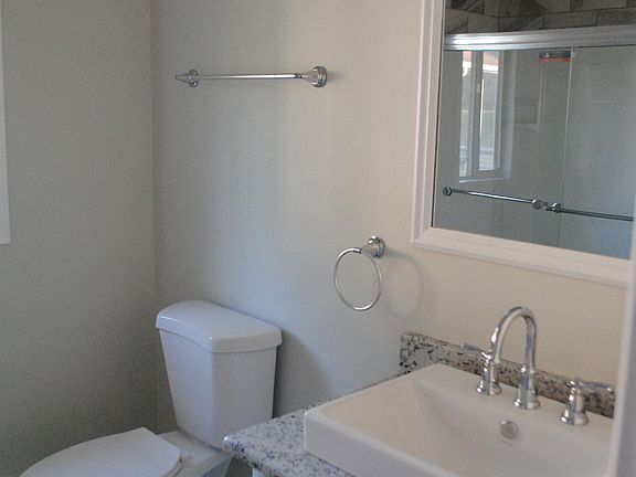 Updated Full Bathroom