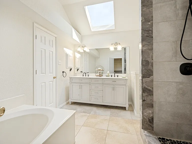 2515 Mountainview Dr — Photo 10
