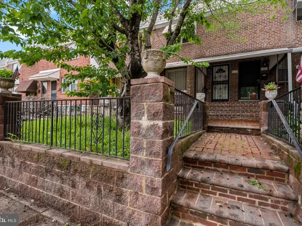 1902 S 29th St, Philadelphia, PA 19145