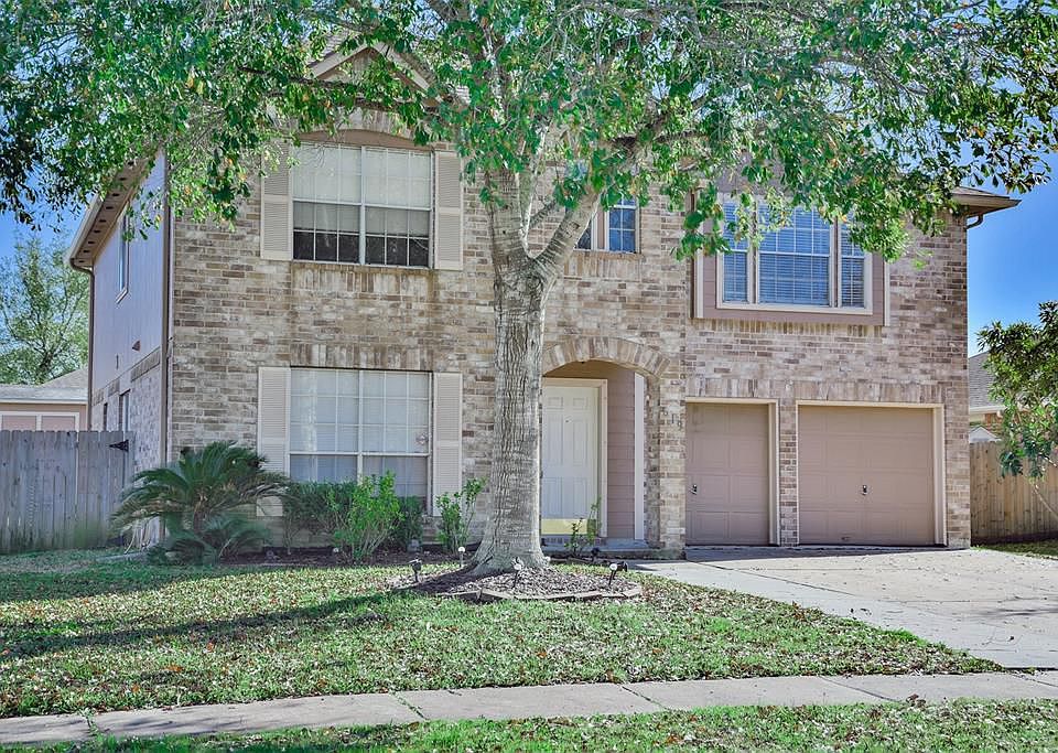 1st image of 619 Oak Berry Dr