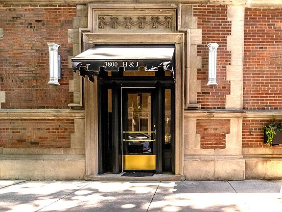2nd image of 3800 N Lake Shore Dr #4J