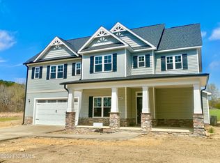 602 Fallingbrook Dr, Kenly, NC 27542