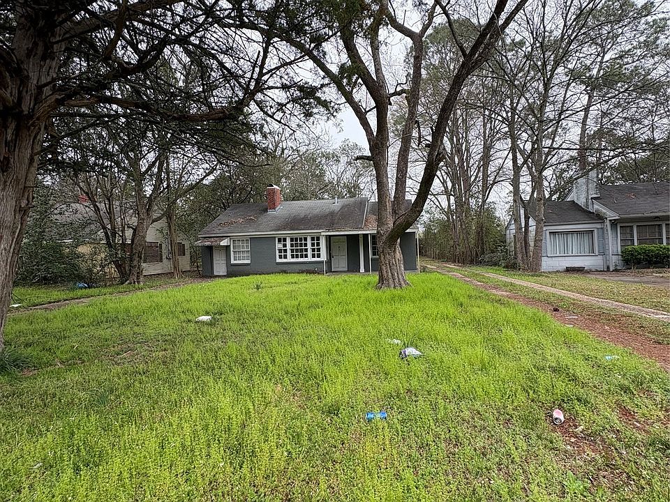 2nd image of 3805 Maclamar Rd