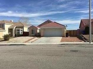 16357 Salinas St, Victorville, CA 92394