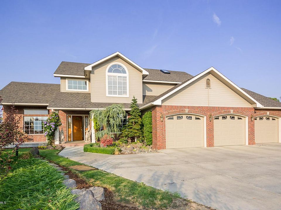 471 Basalt Springs Way, Naches