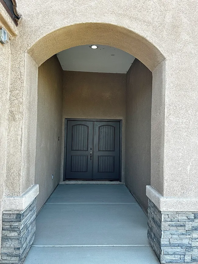 3 bed, $1,775 — Photo 2