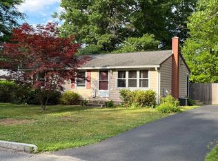 11 Butternut St, Springfield, MA 01128