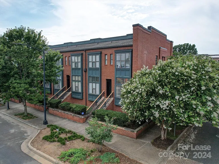 546 New Bern Station Ct — Photo 10